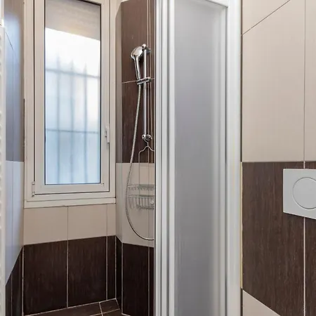 Appartement Comfortable Two-room Porta Romana M3 Milan